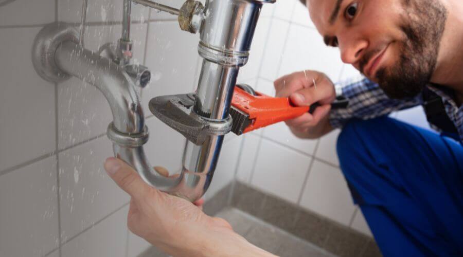 Expert burst pipe repair services in Brookdale, CA